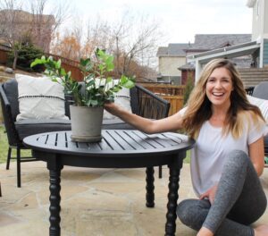 How to Refinish an Old Table