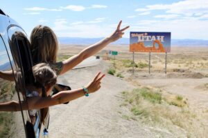 10 Hacks for Your Family Road Trip