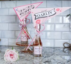 Oh My Darlin’ | Cute Champagne Gifts for Valentine’s Day